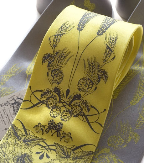 Beer Ascot. Hops & Wheat Print Cravat Tie